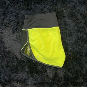 Lululemon Shorts🍋